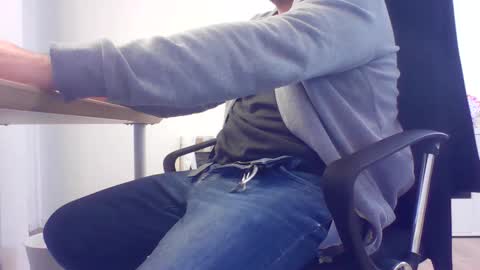 Snapshot of alexisgood888 chatting on 11-03-25, 04:30 Slave Alex online show from 11-03-25, 04:30