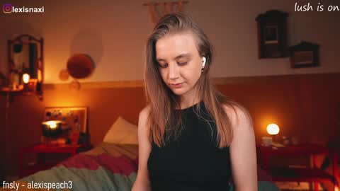 Snapshot of alexispeach chatting on 02-02-25, 10:06 Alexis-- online show from 02-02-25, 10:06