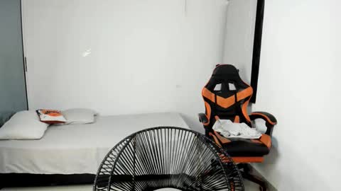 ALEXJ BLACK online show from 11-19-25, 11:32