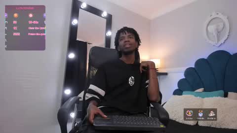 Alex Jaccob online show from 10-16-25, 01:01