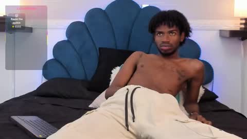 Alex Jaccob online show from 10-21-25, 02:07