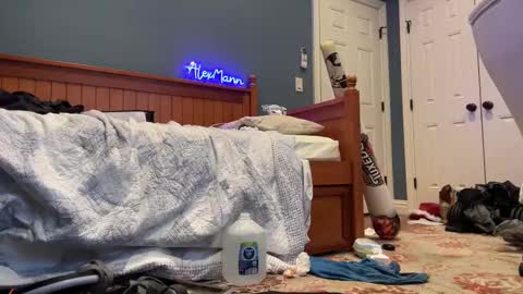 Alex Mann online show from 03-06-25, 01:03