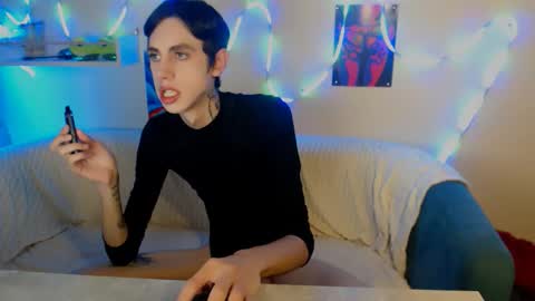 alexnaughty14 online show from 10-04-25, 07:39