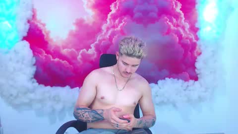 Alex online show from 10-07-25, 07:33