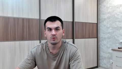 Alex online show from 05-06-26, 07:52