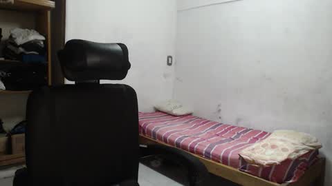 Snapshot of alexriversx chatting on 03-03-26, 06:36 Alexander online show from 03-03-26, 06:36