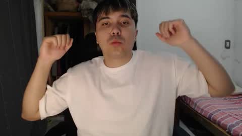 Snapshot of alexriversx chatting on 03-10-26, 11:37 Alexander online show from 03-10-26, 11:37