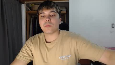 Snapshot of alexriversx chatting on 03-11-26, 04:24 Alexander online show from 03-11-26, 04:24