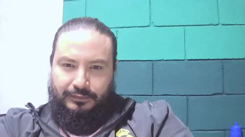 Snapshot of alextambet chatting on 04-20-26, 12:52 alextambet online show from 04-20-26, 12:52