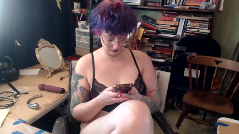 Alex Thornewood online show from 07-08-26, 04:11