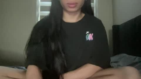 Your Anime T Girl online show from 02-11-25, 09:46