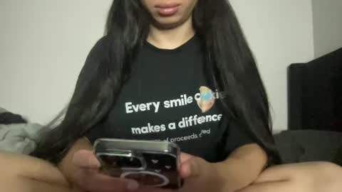 Your Anime T Girl online show from 09-18-25, 01:18