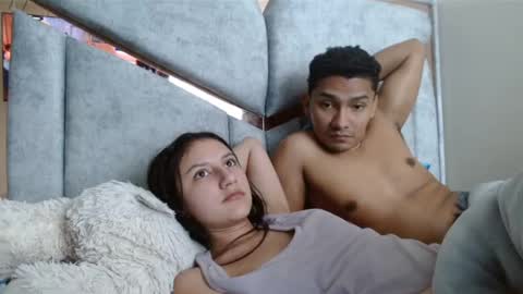 Snapshot of alexvsluisa chatting on 03-12-25, 06:22 alex y luisa online show from 03-12-25, 06:22