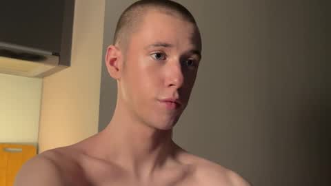 Snapshot of alexwos chatting on 01-10-25, 07:54 Alex online show from 01-10-25, 07:54