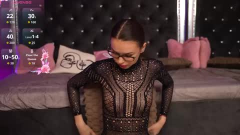 Snapshot of alexxisrae chatting on 05-08-26, 02:50 Alexxis Rae online show from 05-08-26, 02:50