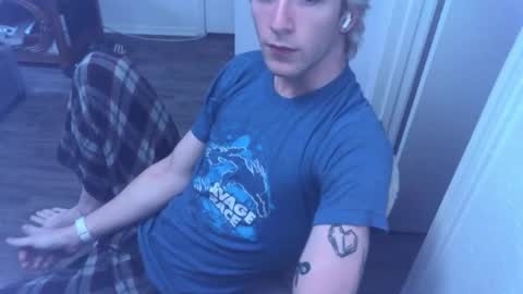 Snapshot of alexxxmic chatting on 02-07-25, 04:35 Alexxxmic online show from 02-07-25, 04:35