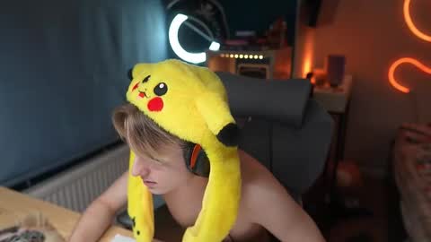 Alexycutie online show from 01-11-26, 03:17