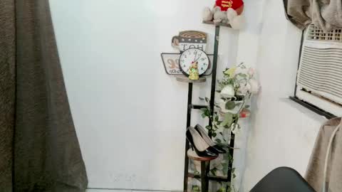 MARIE online show from 10-24-25, 07:05