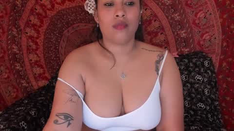 Snapshot of alfaya chatting on 10-04-25, 03:48 Eda online show from 10-04-25, 03:48