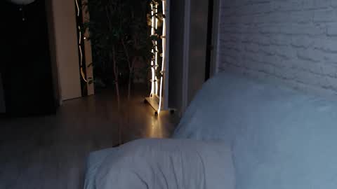 Alfie online show from 09-24-25, 12:25