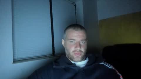 alfiesolomons87 online show from 04-28-26, 08:14