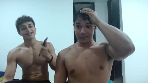 Snapshot of alfred_cantillo chatting on 11-30-25, 10:19 alfred_cantillo online show from 11-30-25, 10:19