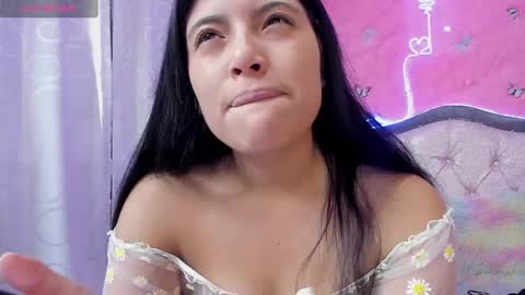 Snapshot of alfresii_rivera chatting on 02-13-25, 02:52 Carolina Join The Fan Club  online show from 02-13-25, 02:52