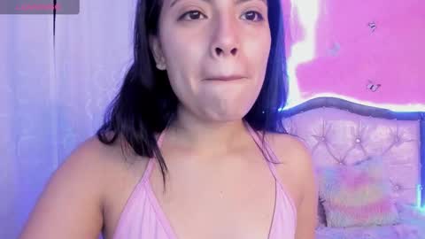 Snapshot of alfresii_rivera chatting on 02-14-25, 08:42 Carolina Join The Fan Club  online show from 02-14-25, 08:42