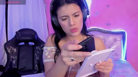 Snapshot of alfresii_rivera chatting on 02-23-25, 04:17 Carolina Join The Fan Club  online show from 02-23-25, 04:17