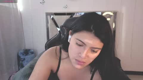Snapshot of alfresii_rivera chatting on 09-19-25, 09:48 Carolina Join The Fan Club  online show from 09-19-25, 09:48