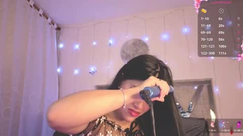 Snapshot of alfresii_rivera chatting on 10-11-25, 02:00 Carolina Join The Fan Club  online show from 10-11-25, 02:00