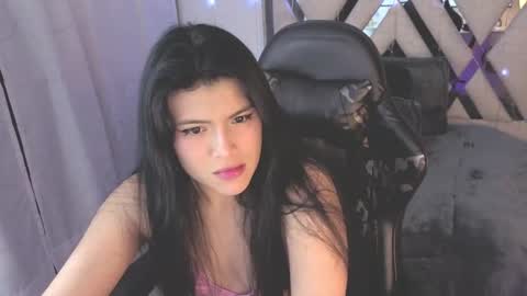 Snapshot of alfresii_rivera chatting on 10-16-25, 02:23 Carolina Join The Fan Club  online show from 10-16-25, 02:23