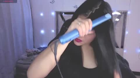 Snapshot of alfresii_rivera chatting on 10-31-25, 01:28 Carolina Join The Fan Club online show from 10-31-25, 01:28