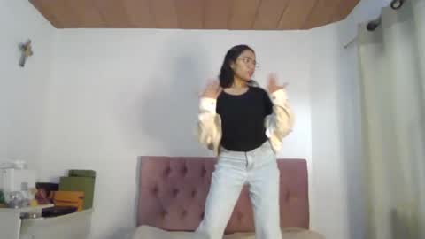 Alia  online show from 02-11-25, 03:51