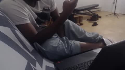 Alias online show from 12-11-24, 03:02