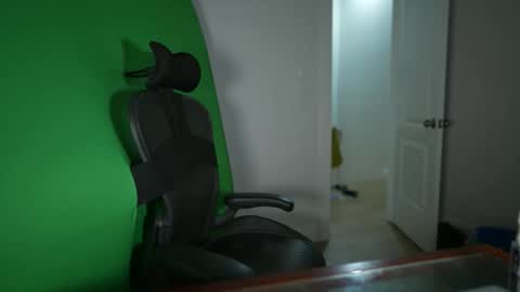 Luke online show from 04-02-26, 02:42