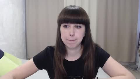 Snapshot of alice_59 chatting on 11-28-25, 11:24 alice_59 online show from 11-28-25, 11:24