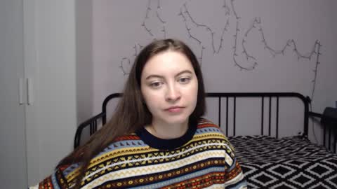 Alice online show from 12-25-24, 03:28