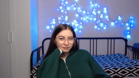 Alice online show from 01-12-25, 08:47