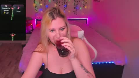 Alice   Miss online show from 12-12-24, 07:26