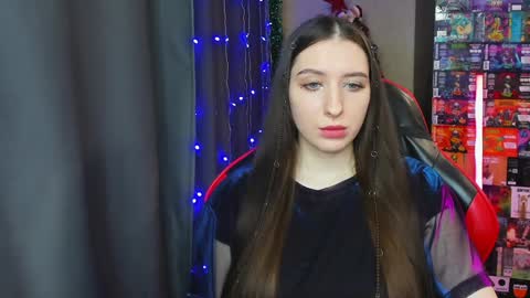 Snapshot of alice_bailey chatting on 12-27-24, 04:21 Alice online show from 12-27-24, 04:21