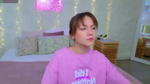 Alice in Wonderland  online show from 04-23-26, 05:26