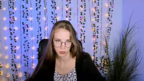 alice_cold online show from 09-22-25, 05:42