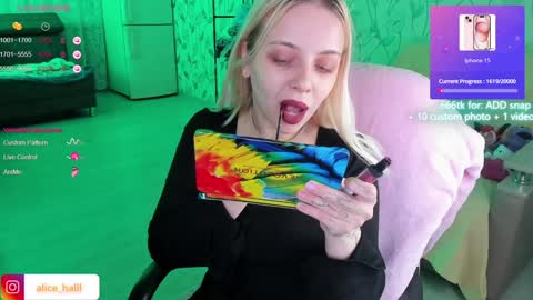 alice_halle online show from 12-05-24, 09:06