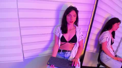 alice_lodge online show from 10-09-25, 03:15