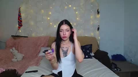 alice_love_fuck02 online show from 10-11-25, 10:47