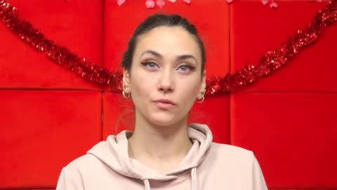 AliceMunro online show from 12-22-24, 10:36