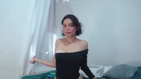 Snapshot of alice_paola chatting on 09-22-25, 09:39 alice_paola online show from 09-22-25, 09:39