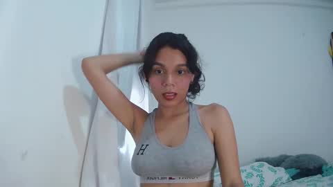 Snapshot of alice_paola chatting on 09-23-25, 09:29 alice_paola online show from 09-23-25, 09:29