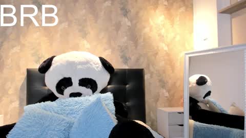 Alice  online show from 10-17-25, 03:20